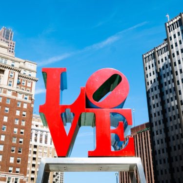 philadelphia-downtown-love-sign-sq